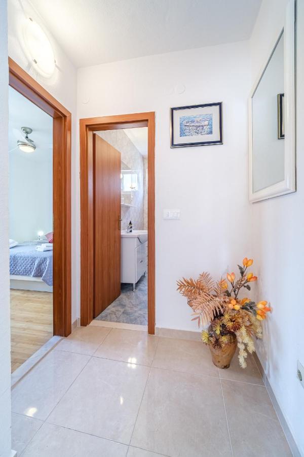 Villa Trebotic Milna  Εξωτερικό φωτογραφία